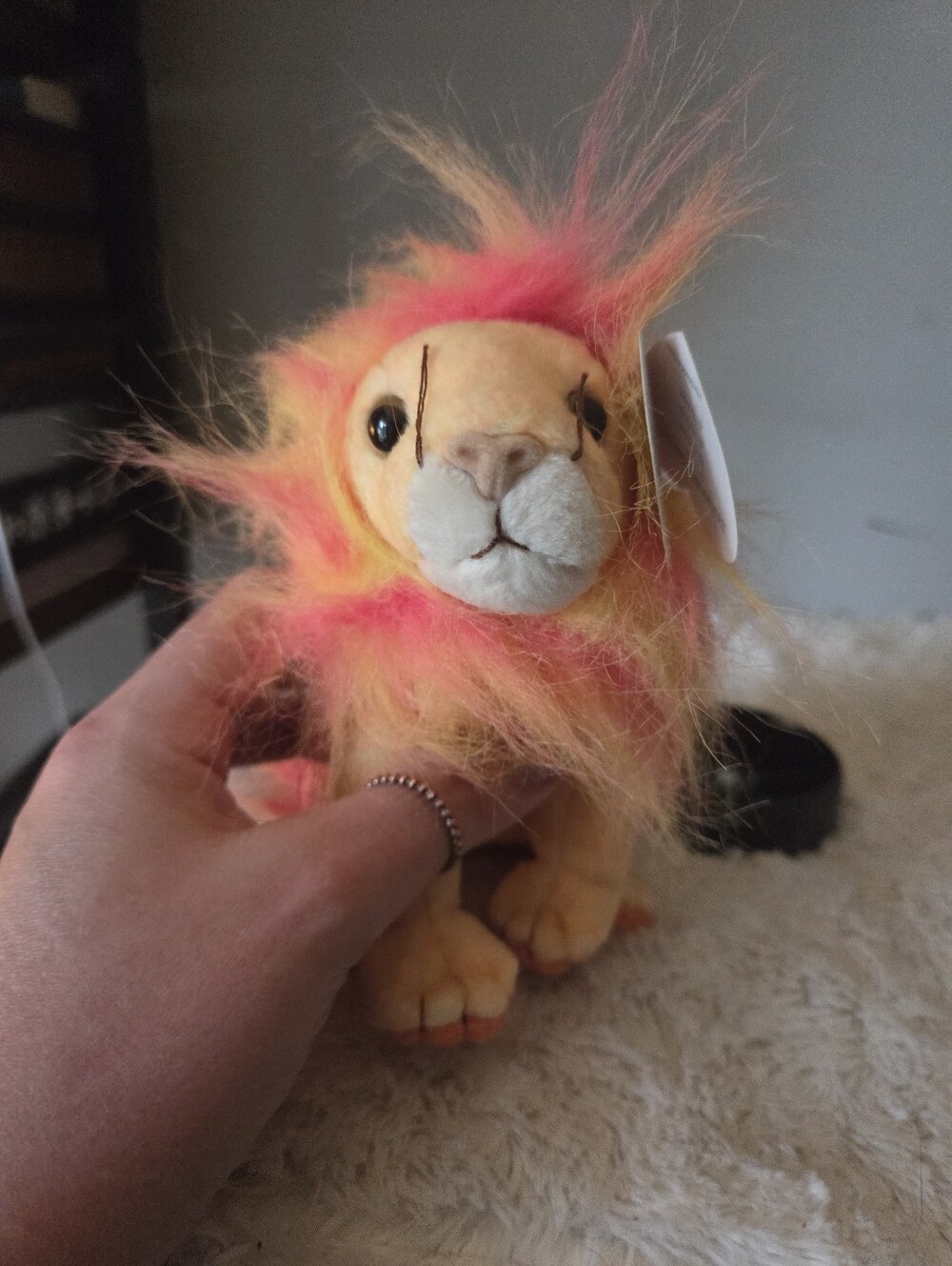 2000 Ty Beanie Babies BUSHY the Lion - Vintage Plush Toy Baby